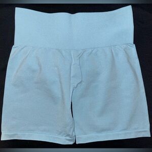 NVGTN Pro Seamless Shorts - XS - Pastel Blue